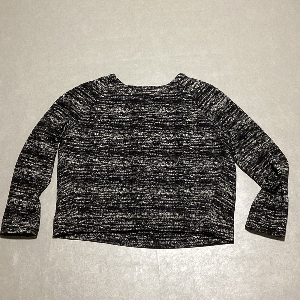 Banana Republic Black and Cream Sweater